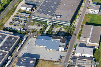 Vue aérienne de Pompes Ampco GmbH à Herxheim bei Landau dans le département Rhénanie-Palatinat, Allemagne