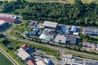 Vue aérienne de Magasin de fournitures médicales Römer GmbH & Co. KG à Herxheim bei Landau dans le département Rhénanie-Palatinat, Allemagne