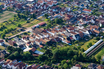 Vue aérienne de Bachgasse à Rülzheim dans le département Rhénanie-Palatinat, Allemagne