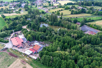 Train touristique et Muséotrain de Semur-en-Vallon, en Sarthe à Semur-en-Vallon dans le département Sarthe, France hors des airs