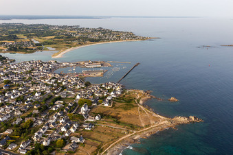 Vue aérienne de Plobannalec-Lesconil dans le département Finistère, France