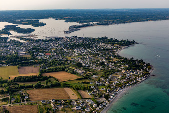 Vue aérienne de Loctudy dans le département Finistère, France