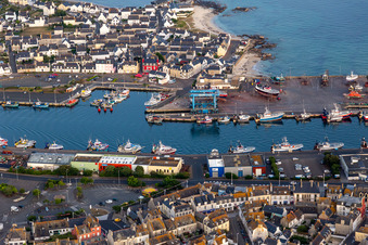 Port de Guilvine à Treffiagat dans le département Finistère, France hors des airs