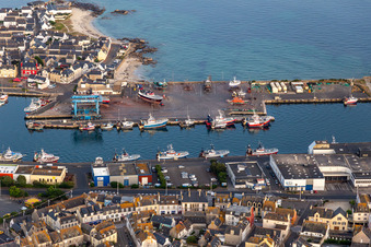 Port de Guilvine à Treffiagat dans le département Finistère, France vue d'en haut