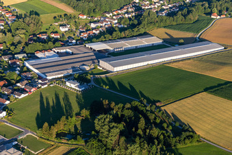 Vue aérienne de Usine de conserves Eggerstorfer GmbH à Esterndorf à Roßbach dans le département Bavière, Allemagne