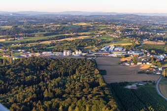 Photographie aérienne de Holzwerke Weinzierl GmbH à le quartier Eben in Vilshofen an der Donau dans le département Bavière, Allemagne