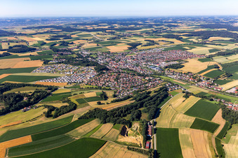 Vue aérienne de Quartier Unterdörnbach in Ergoldsbach dans le département Bavière, Allemagne