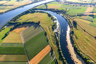 Vue aérienne de Boucle du Danube à Öberau à le quartier Unterzeitldorn in Straubing dans le département Bavière, Allemagne