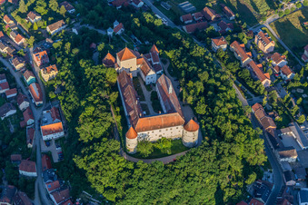 Pro Seniore Schloss Wörth à le quartier Hungersdorf in Wörth an der Donau dans le département Bavière, Allemagne depuis l'avion