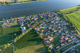 Vue aérienne de Quartier Frenghofen in Bach an der Donau dans le département Bavière, Allemagne