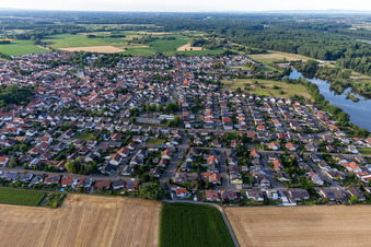 Photographie aérienne de Leimersheim dans le département Rhénanie-Palatinat, Allemagne
