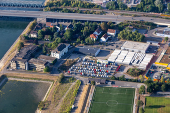 Vue aérienne de MCJ Maximiliansau à le quartier Maximiliansau in Wörth am Rhein dans le département Rhénanie-Palatinat, Allemagne