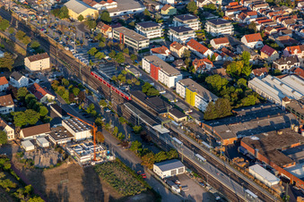 Vue aérienne de Gare ferroviaire à Haßloch dans le département Rhénanie-Palatinat, Allemagne
