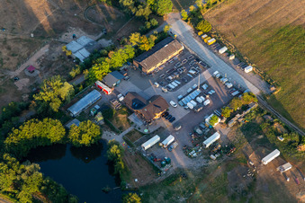 Vue aérienne de Lischer Fahrzeugbau eK Propriétaire : Elena Winter à Gommersheim dans le département Rhénanie-Palatinat, Allemagne