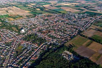 Quartier Iggelheim in Böhl-Iggelheim dans le département Rhénanie-Palatinat, Allemagne d'en haut