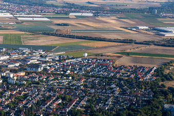 Vue aérienne de Limburgerhof dans le département Rhénanie-Palatinat, Allemagne