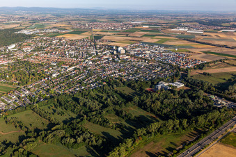 Vue aérienne de Limburgerhof dans le département Rhénanie-Palatinat, Allemagne