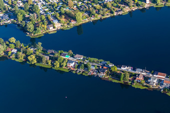 Vue aérienne de Zone de loisirs Blue Adriatic, Mittelweg à Altrip dans le département Rhénanie-Palatinat, Allemagne