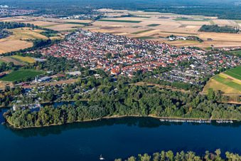 Vue aérienne de Otterstadt dans le département Rhénanie-Palatinat, Allemagne