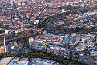 Vue aérienne de Michelin Tires AG & Co. KgaA à le quartier Grünwinkel in Karlsruhe dans le département Bade-Wurtemberg, Allemagne