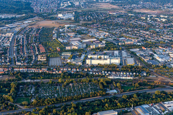 Vue aérienne de Siemens AG, succursale Karlsruhe à le quartier Knielingen in Karlsruhe dans le département Bade-Wurtemberg, Allemagne
