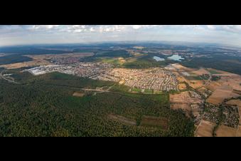Quartier Neudorf in Graben-Neudorf dans le département Bade-Wurtemberg, Allemagne depuis l'avion
