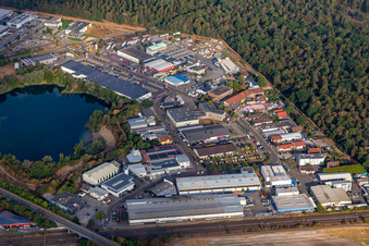 Vue aérienne de Zone industrielle Blankenloch à le quartier Blankenloch in Stutensee dans le département Bade-Wurtemberg, Allemagne