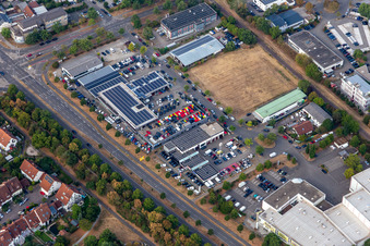 Vue aérienne de Streit Autohandels GmbH, Autohaus Kuhn GmbH à le quartier Nordweststadt in Karlsruhe dans le département Bade-Wurtemberg, Allemagne