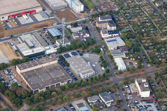 Vue aérienne de WM SE – Pièces détachées pour véhicules WM à le quartier Knielingen in Karlsruhe dans le département Bade-Wurtemberg, Allemagne