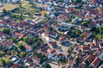 Oberotterbach dans le département Rhénanie-Palatinat, Allemagne depuis l'avion