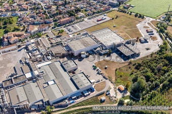 Vue aérienne de Galbani Egidio (ESP) à Casale Cremasco-Vidolasco dans le département Cremona, Italie