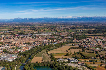 Vue aérienne de Crema dans le département Cremona, Italie