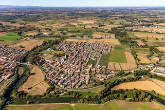 Photographie aérienne de Montodine dans le département Cremona, Italie
