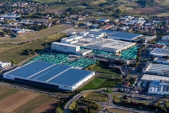 Vue aérienne de Circuit de Formule 1 de Ferrari, Pista di Fiorano, Circuito di Fiorano à Fiorano Modenese dans le département Modena, Italie