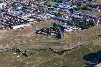 Circuit de Formule 1 de Ferrari, Pista di Fiorano, Circuito di Fiorano à Fiorano Modenese dans le département Modena, Italie d'en haut
