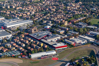 Circuit de Formule 1 de Ferrari, Pista di Fiorano, Circuito di Fiorano à Fiorano Modenese dans le département Modena, Italie depuis l'avion