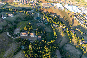 Casalgrande dans le département Reggio Emilia, Italie d'en haut