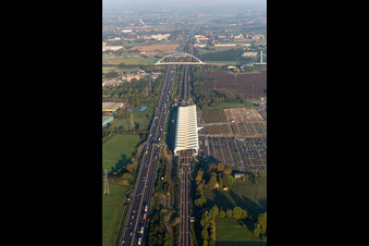 Photographie aérienne de Gare de Reggio d'Émilie AV Mediopadana à Reggio nell’Emilia dans le département Reggio Emilia, Italie
