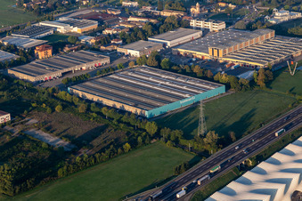 Vue aérienne de BrumBrum Cazoo Italie à Reggio nell’Emilia dans le département Reggio Emilia, Italie