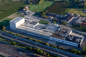 Vue aérienne de Veroni Cotti SRL à San Martino in Rio dans le département Reggio Emilia, Italie