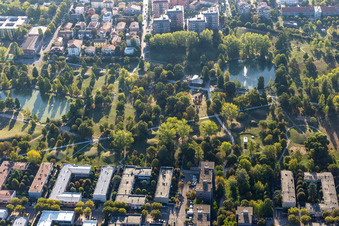 Vue aérienne de Parc Giovanni Amendola à Modena dans le département Modena, Italie