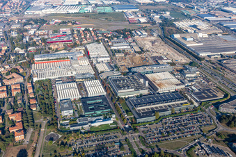 Vue d'oiseau de Ferrari SPA à Maranello dans le département Modena, Italie