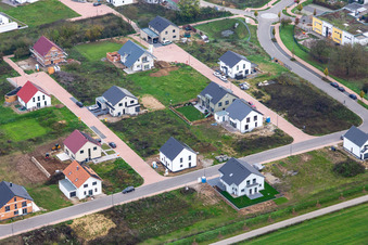 Nouvelle zone de développement K2 à Kandel dans le département Rhénanie-Palatinat, Allemagne vue d'en haut