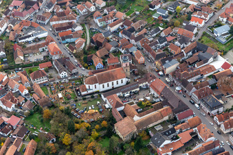 Photographie aérienne de Marché de Noël d'Anneresl à Rheinzabern dans le département Rhénanie-Palatinat, Allemagne