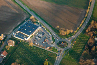 Vue aérienne de EDEKA Paul à le quartier Appenhofen in Billigheim-Ingenheim dans le département Rhénanie-Palatinat, Allemagne
