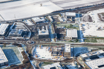 Vue aérienne de Transac Intern. en hiver avec de la neige à Rülzheim dans le département Rhénanie-Palatinat, Allemagne