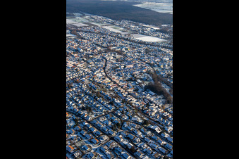 Photographie aérienne de Du nord-ouest en hiver quand il y a de la neige à Herxheim bei Landau dans le département Rhénanie-Palatinat, Allemagne