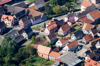 Niederlauterbach dans le département Bas Rhin, France depuis l'avion