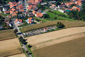 Salmbach dans le département Bas Rhin, France d'un drone