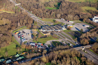 Vue aérienne de Poste frontière franco-allemand de Scheibenhardt A35/B9 à Scheibenhard dans le département Bas Rhin, France